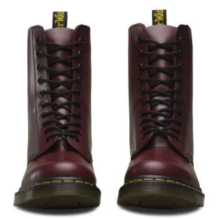 1490 Cherry Red Smooth Boot