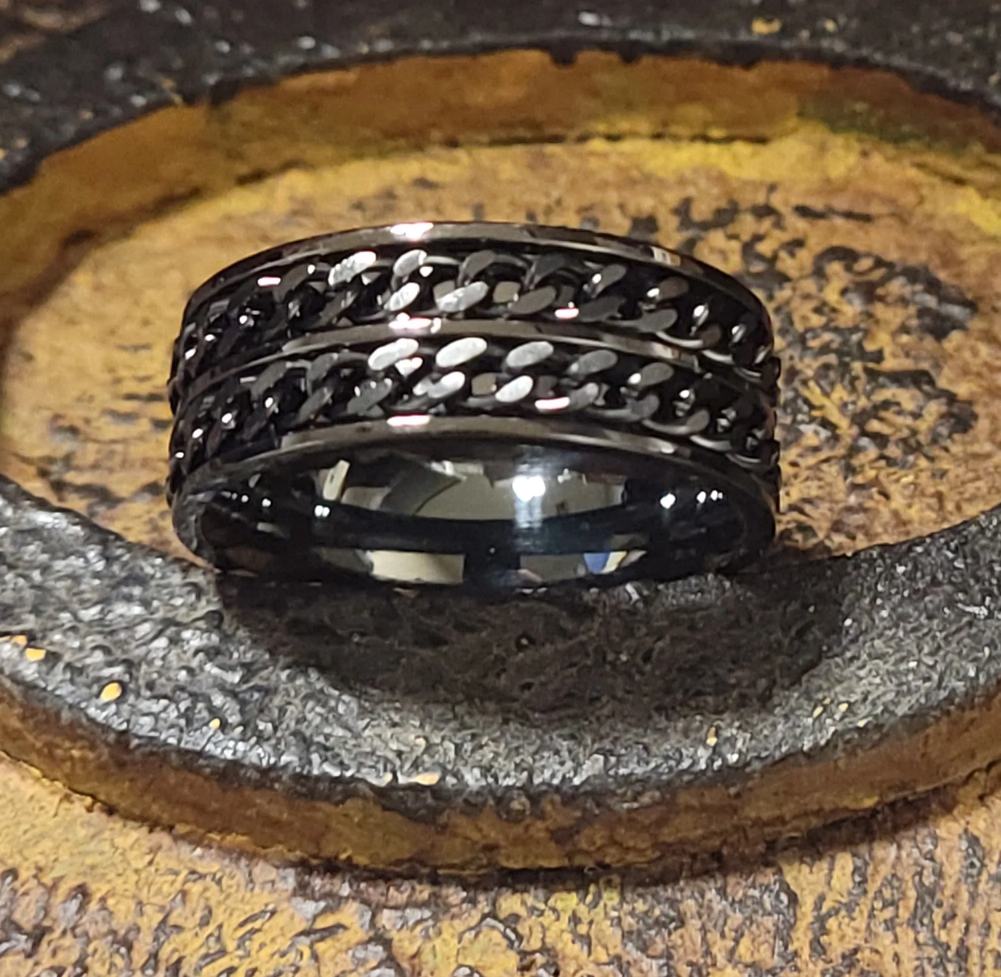 Custom Engraved Men's Double Chain Wedding Ring - Spinner Wedding Ring For Him