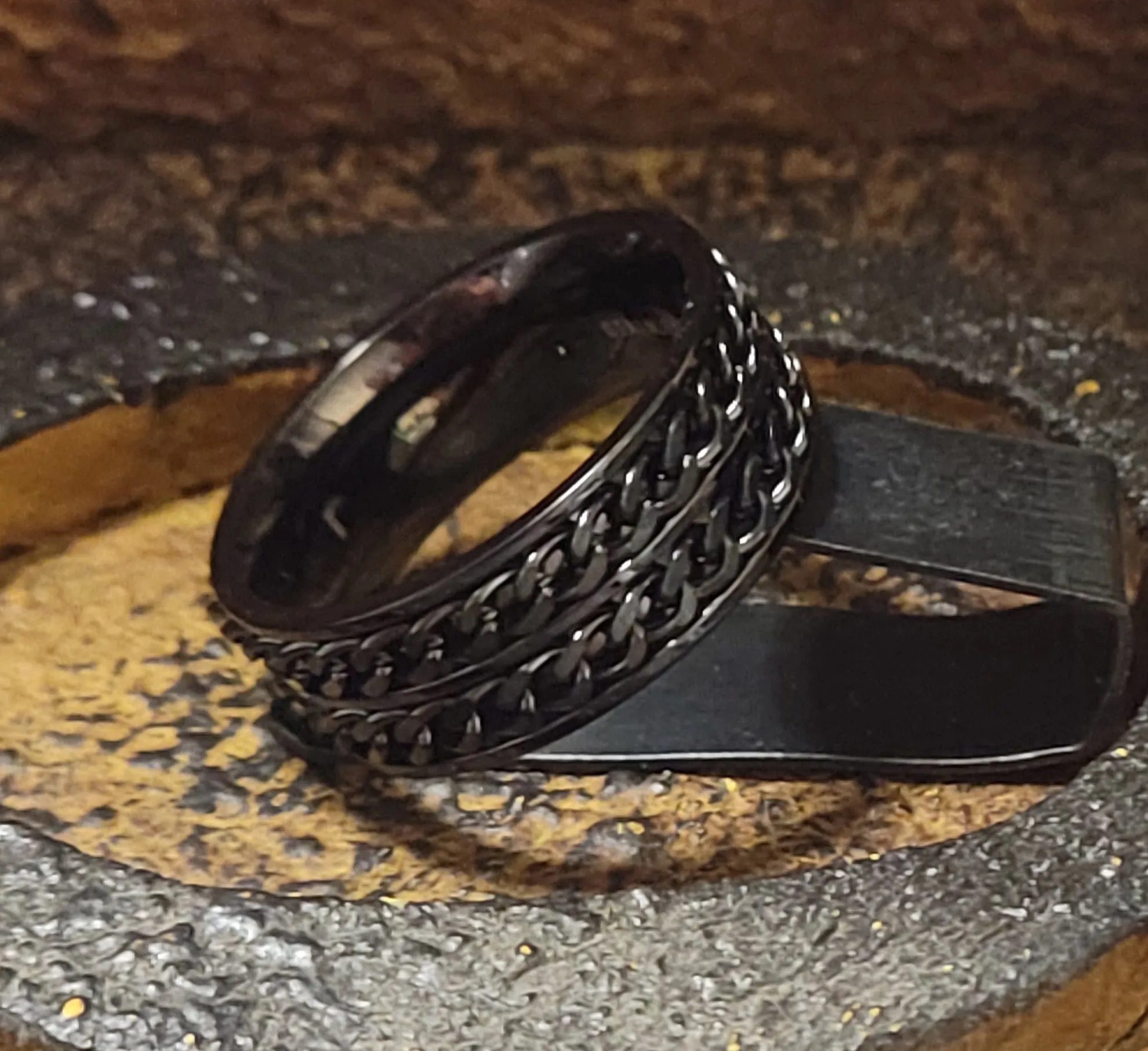 Custom Engraved Men's Double Chain Wedding Ring - Spinner Wedding Ring For Him