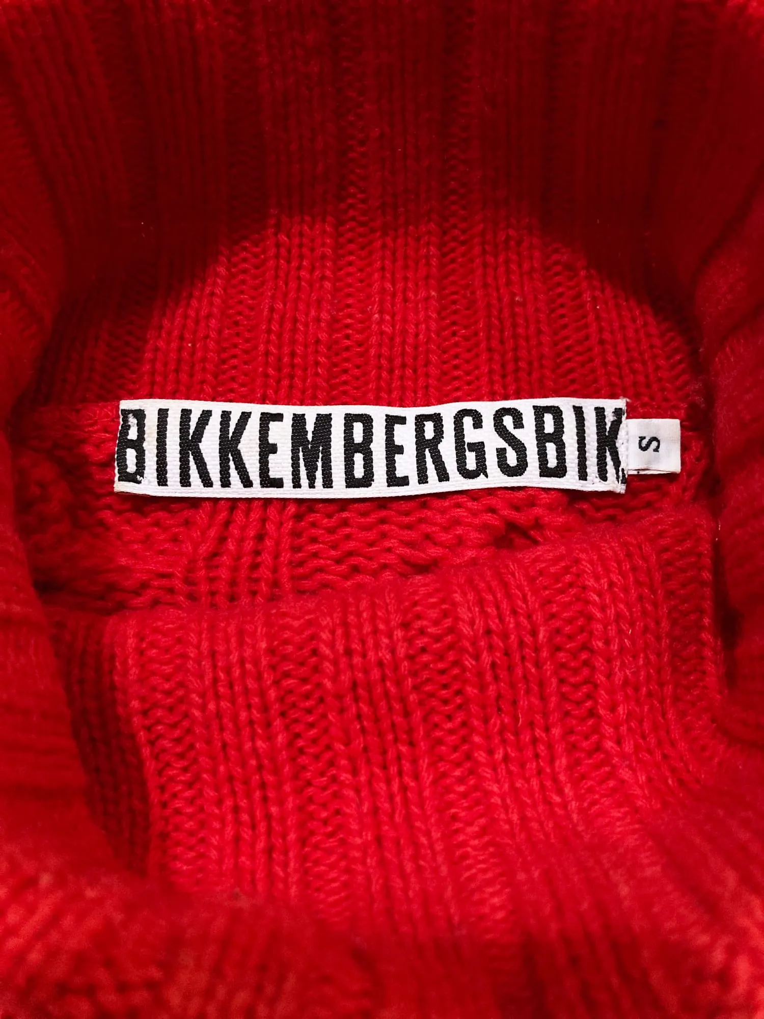 Dirk Bikkembergs 1990s 2000s red wool cable knit turtleneck jumper S