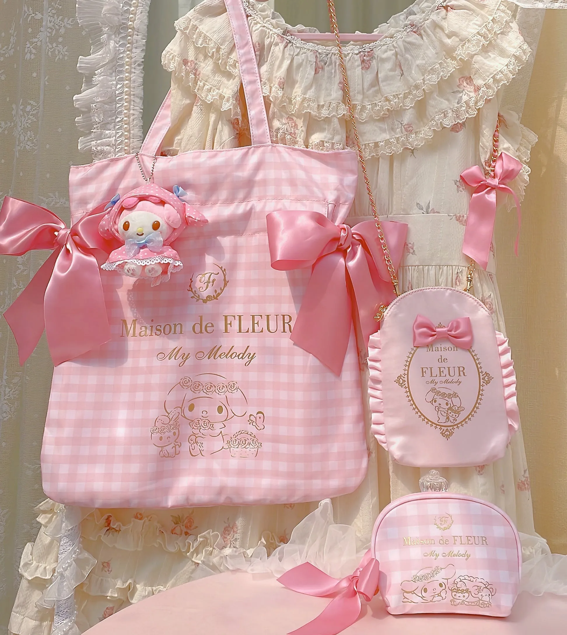 Maison De Fleur x My Melody Large Capacity Bow Tote Bag