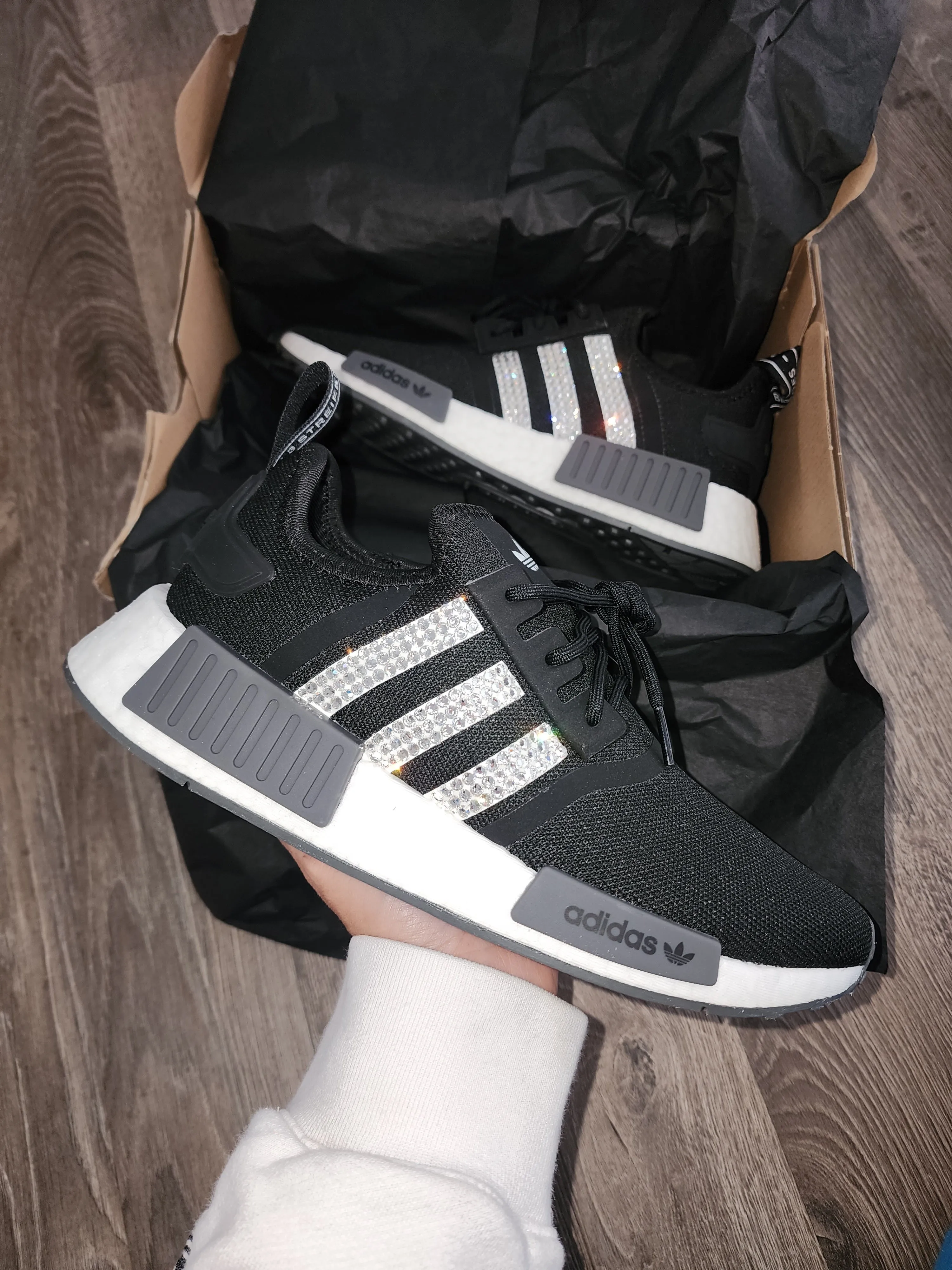 Nmd Unisex (Black/White)